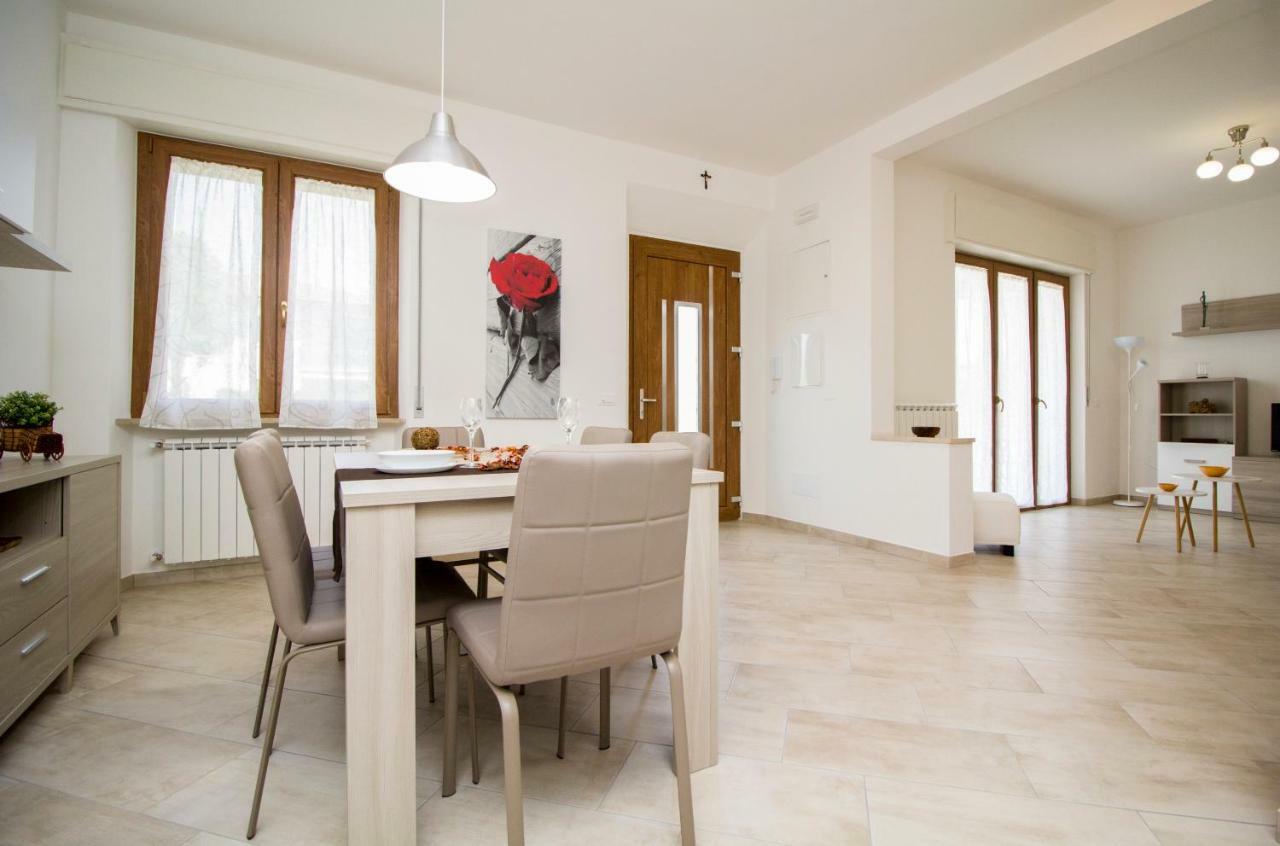 Innpisarentals - Charming Countryside Apartment Madonna dell'Acqua Bagian luar foto